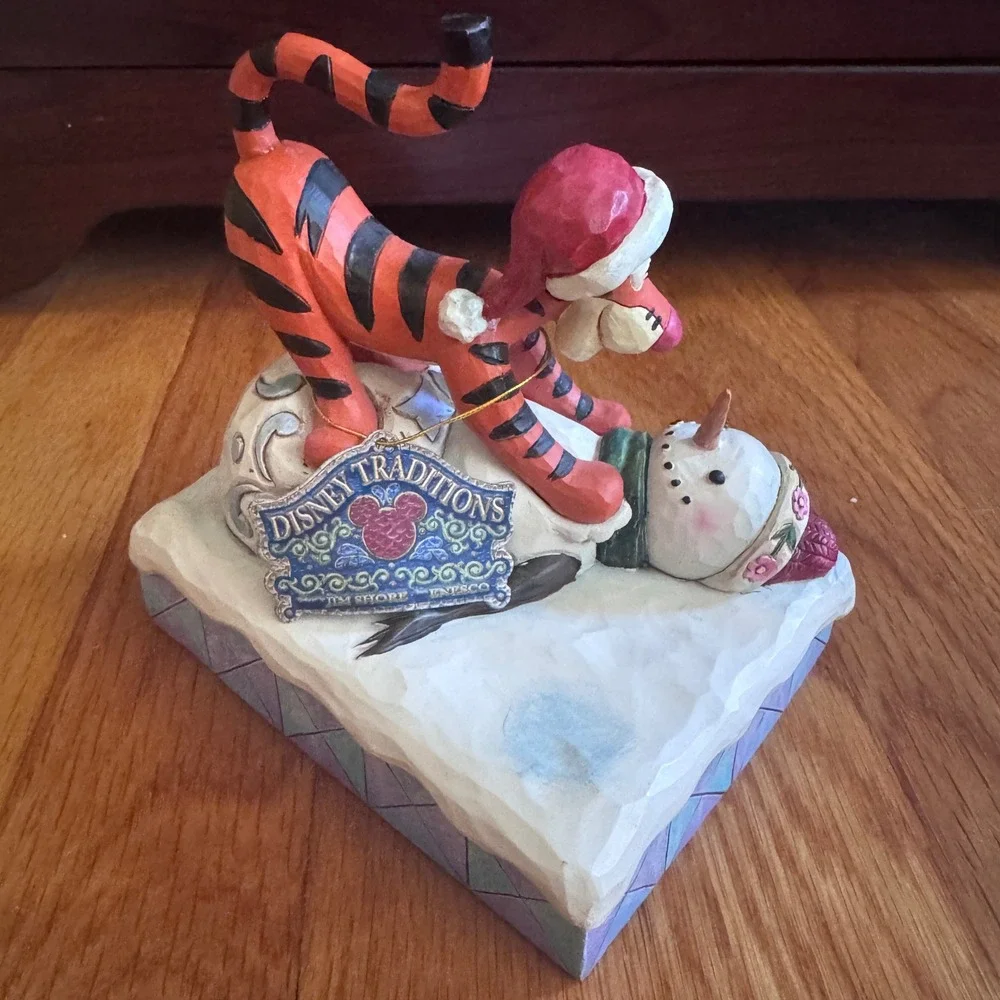 Jim Shore Pouncin is What Tiggers Do Best Figurine w Box Enesco Disney FLAW